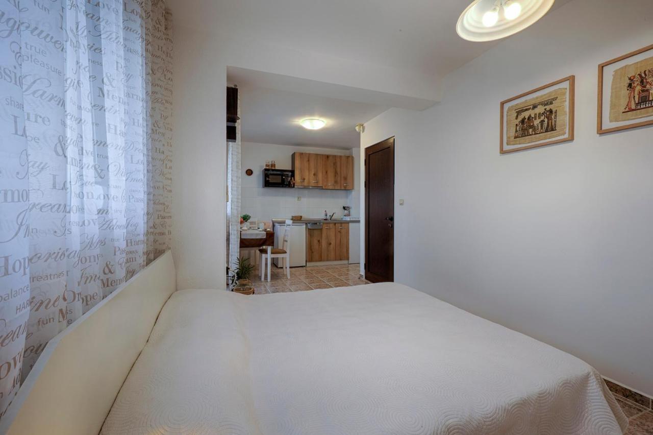 Kabakum Apartments Alen Mak Golden Sands Exterior photo